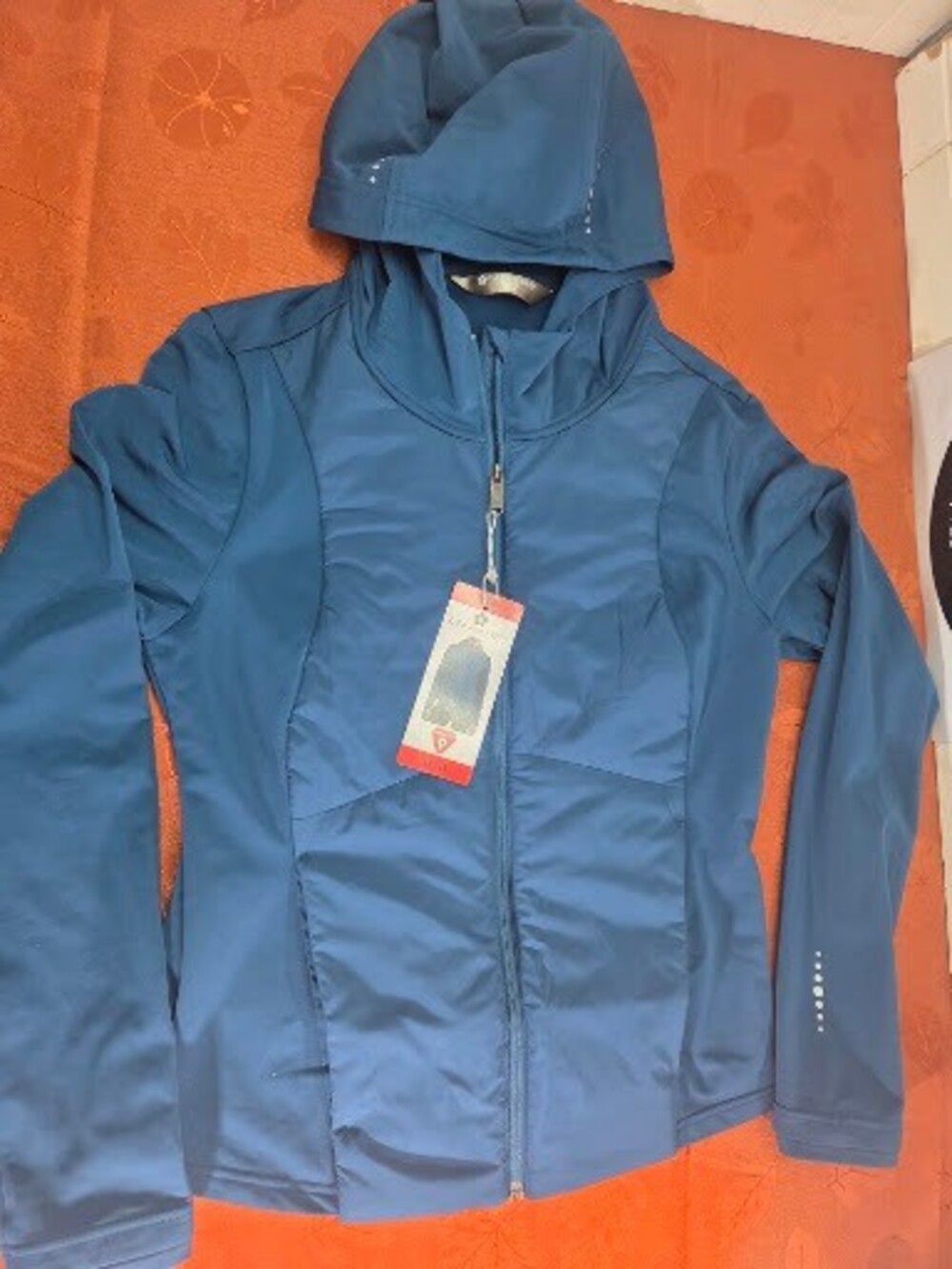 Tuff Athletics Women's PrimaLoft Hybrid Running Jacket – Teal Blue (Size Medium)